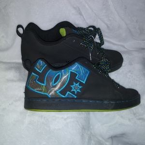 DC Skate shoes- awesome design